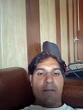 johnny8731 online show from 12, 10, 2025