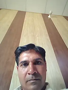 johnny8731 online show from 9, 4, 2026