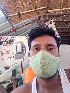 Snapshot of hot_integer chatting on 9, 9, 2025 hot integer online show from 9, 9, 2025