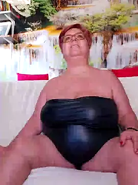Snapshot of QueenPammy1 chatting on 13, 2, 2025 QueenPammy1 online show from 13, 2, 2025