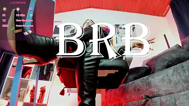 Snapshot of _LuanaDabbraccio chatting on 22, 11, 2025 LuanaDabbraccio online show from 22, 11, 2025