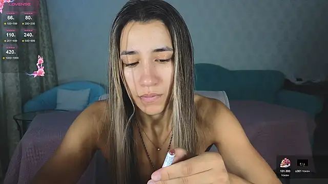 Snapshot of hot_ass_18 chatting on 19, 2, 2026 hot ass 18 online show from 19, 2, 2026