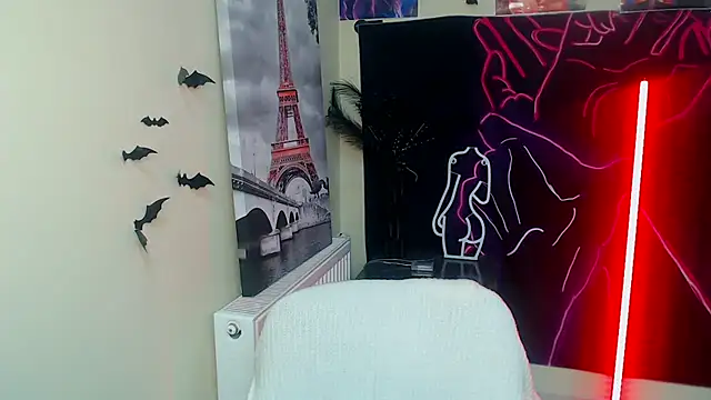 VanessaRey  online show from 13, 11, 2025