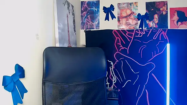 VanessaRey  online show from 6, 4, 2026