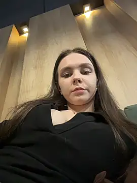 Snapshot of MilaBee chatting on 2, 3, 2026 MilaBee online show from 2, 3, 2026