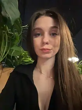 MilaBee online show from 23, 3, 2026