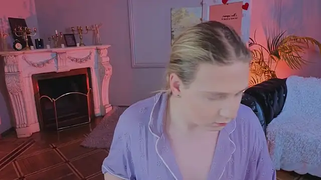 Jes Solar online show from 7, 4, 2026