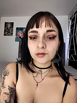 KARINNA  RAVEN online show from 1, 4, 2026