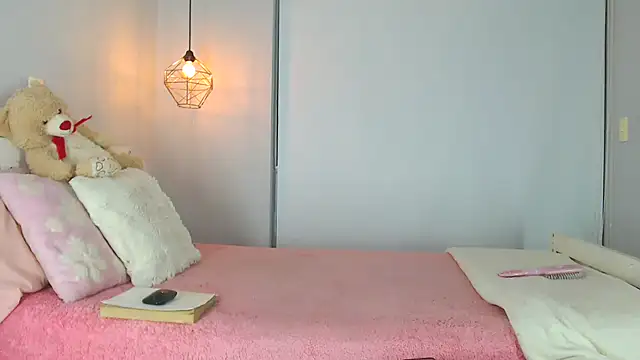 Tiana Paez1 online show from 16, 3, 2026