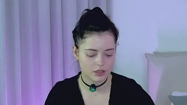 AshleyD  online show from 8, 2, 2026