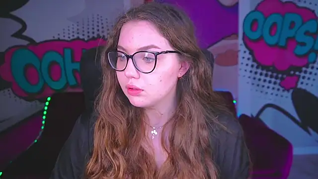 LuxSopphia online show from 28, 9, 2025