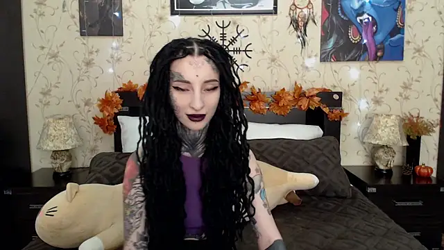 Velvetbat online show from 17, 10, 2025