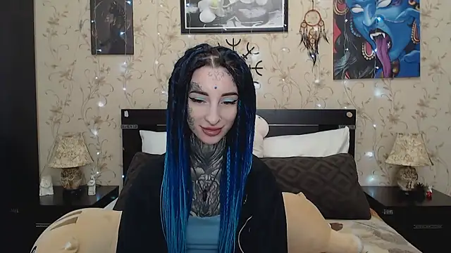 Velvetbat online show from 23, 2, 2026