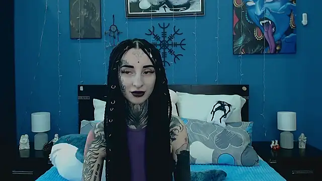 Velvetbat online show from 14, 4, 2026