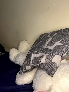 YummyMelanin117 online show from 12, 1, 2026