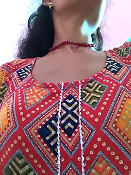 Snapshot of Eshna_Dabral chatting on 12, 9, 2025 Eshna Dabral online show from 12, 9, 2025