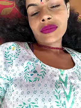 Snapshot of Eshna_Dabral chatting on 17, 9, 2025 Eshna Dabral online show from 17, 9, 2025