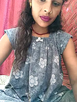 Snapshot of Eshna_Dabral chatting on 20, 9, 2025 Eshna Dabral online show from 20, 9, 2025