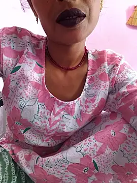 Snapshot of Eshna_Dabral chatting on 22, 9, 2025 Eshna Dabral online show from 22, 9, 2025