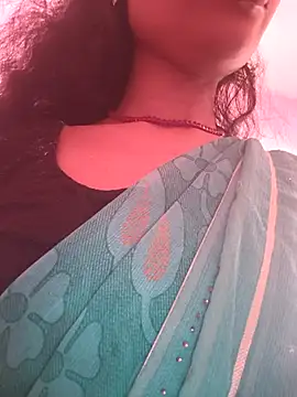 Snapshot of Eshna_Dabral chatting on 24, 9, 2025 Eshna Dabral online show from 24, 9, 2025