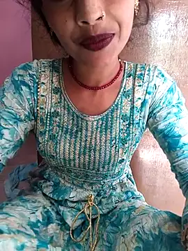 Snapshot of Eshna_Dabral chatting on 3, 10, 2025 Eshna Dabral online show from 3, 10, 2025