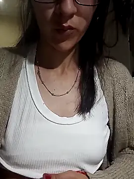 Snapshot of Camilitah chatting on 13, 10, 2025 Camilitah online show from 13, 10, 2025