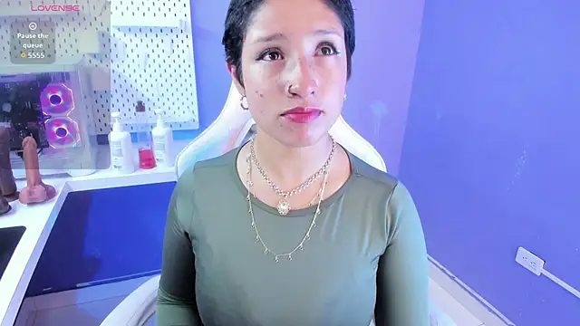 Elaine87  online show from 20, 11, 2025