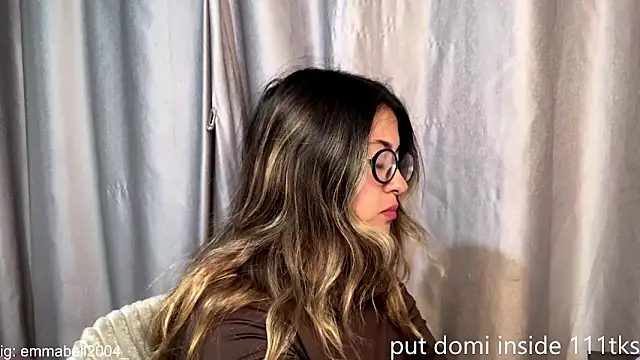 emma  bell  online show from 28, 3, 2026