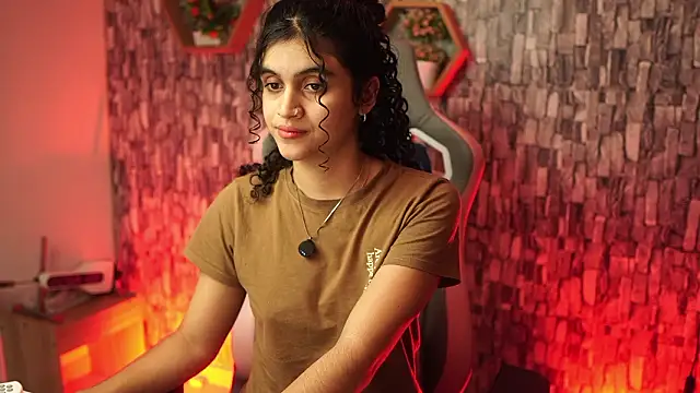 bonniie 98  online show from 24, 3, 2026