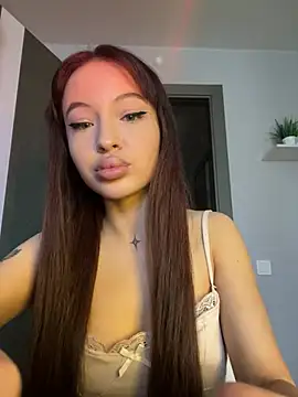 m1ssmalii online show from 22, 3, 2025