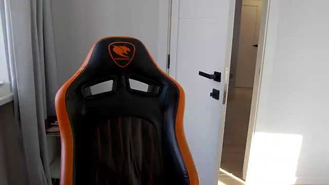 DanyDavis online show from 6, 3, 2026