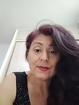 Snapshot of lunadicty chatting on 2, 7, 2026 lunadicty online show from 2, 7, 2026