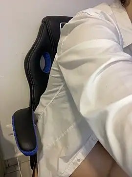 Monella123 online show from 10, 4, 2026