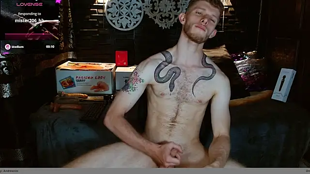 Snapshot of andrewxbi chatting on 8, 11, 2025 andrewxbi online show from 8, 11, 2025