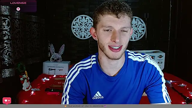 Snapshot of andrewxbi chatting on 15, 12, 2025 andrewxbi online show from 15, 12, 2025