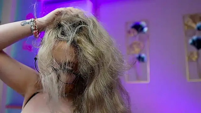 SabrinaJade online show from 26, 3, 2026