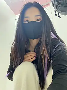 AiBanana online show from 12, 4, 2026