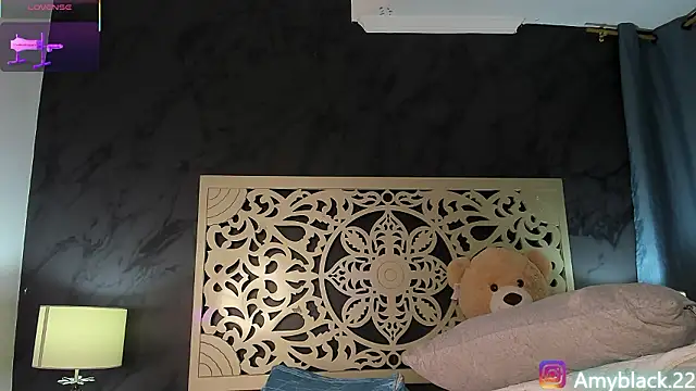 Amyblack   online show from 17, 1, 2026