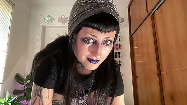 ELENA UMBRA online show from 22, 5, 2026