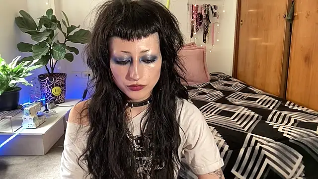 ELENA UMBRA online show from 18, 7, 2026