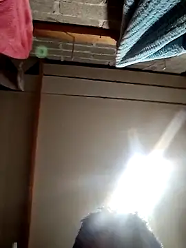 Snapshot of luuiss12 chatting on 11, 9, 2025 luuiss12 online show from 11, 9, 2025