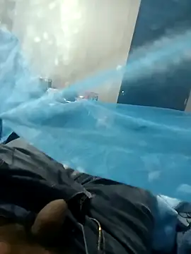 Snapshot of luuiss12 chatting on 5, 10, 2025 luuiss12 online show from 5, 10, 2025