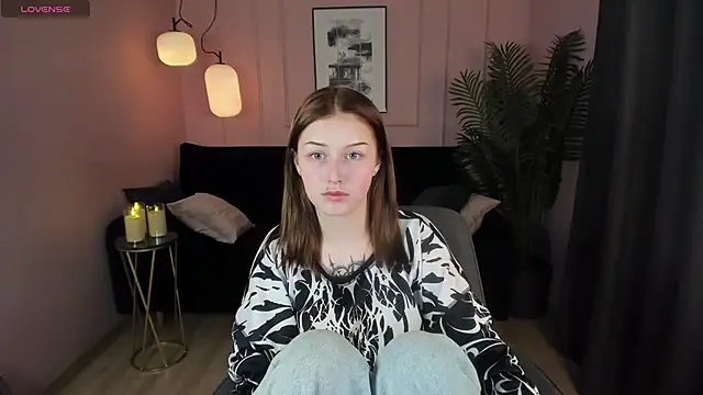 TinaBump online show from 23, 3, 2025