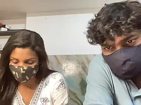 Snapshot of Tamil_india_couples_ chatting on 20, 5, 2026 Tamil india couples online show from 20, 5, 2026