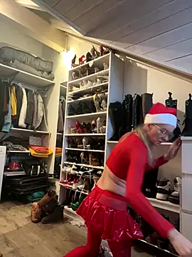 LucyLingerie78 online show from 16, 12, 2025