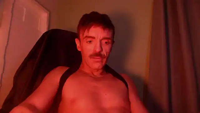 Snapshot of Londonfellaa chatting on 8, 11, 2025 Londonfellaa online show from 8, 11, 2025