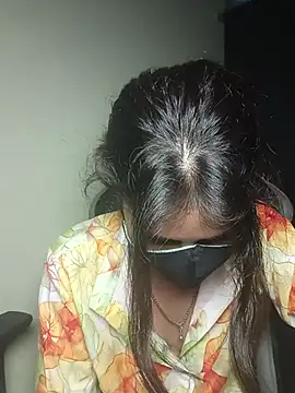 Isha Sax online show from 26, 10, 2025