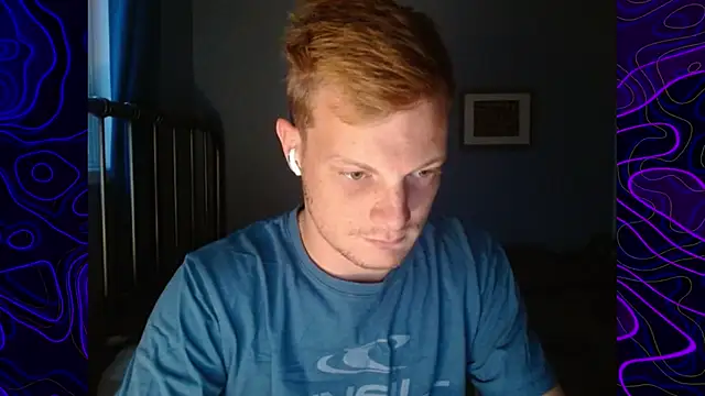 Snapshot of lustylyndon chatting on 12, 10, 2025 lustylyndon online show from 12, 10, 2025