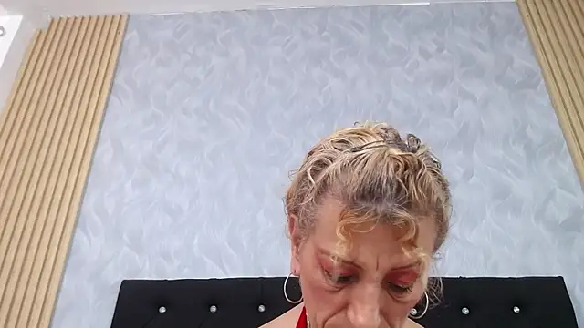 xandrinakarzon online show from 8, 11, 2025