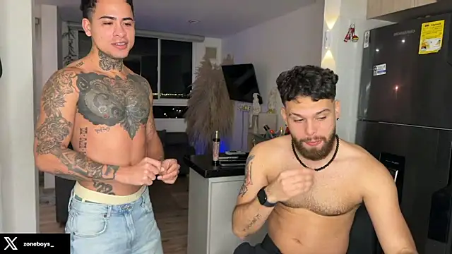 Snapshot of zoneboys chatting on 19, 2, 2026 zoneboys online show from 19, 2, 2026